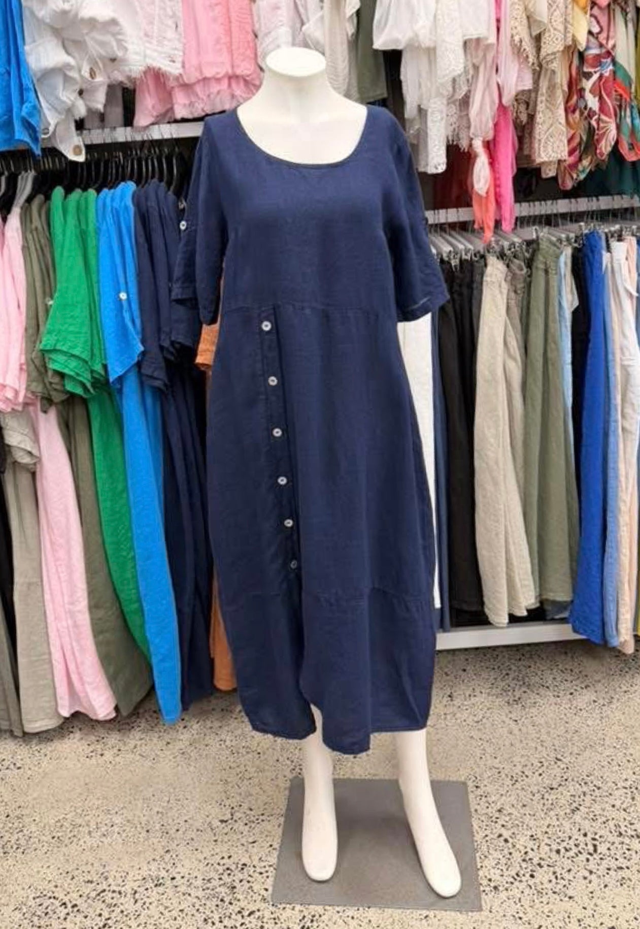 Tyra Linen Dress