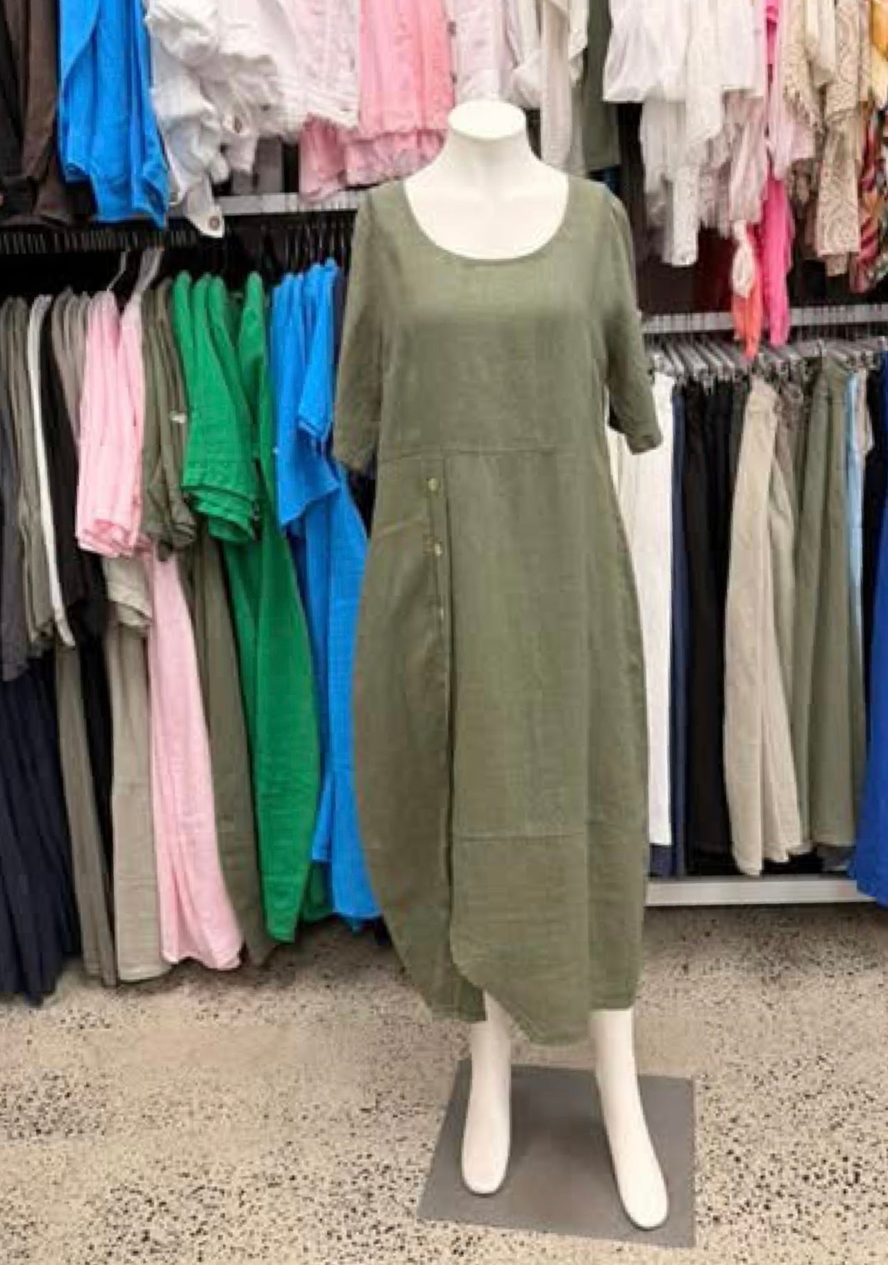 Tyra Linen Dress