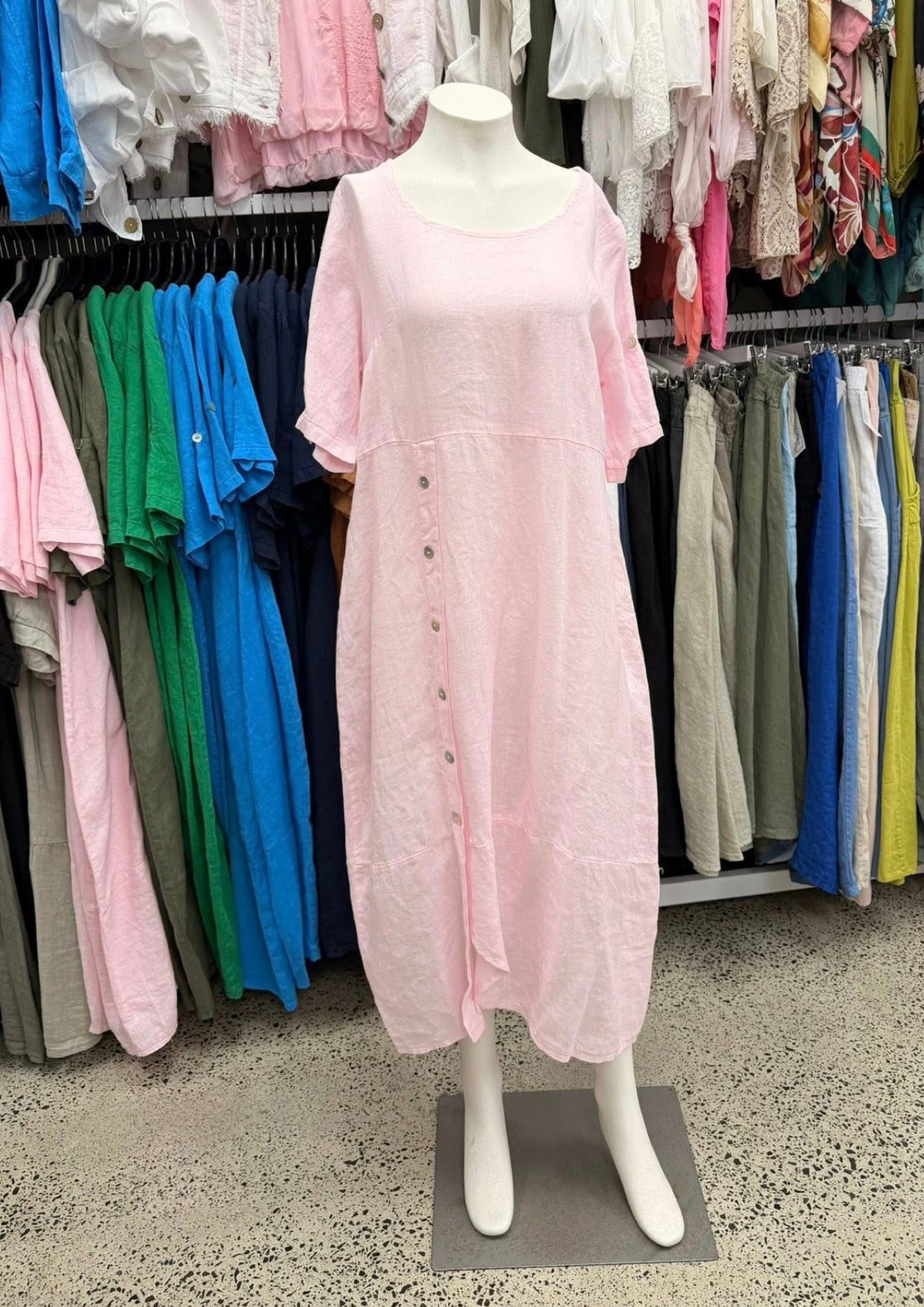 Tyra Linen Dress