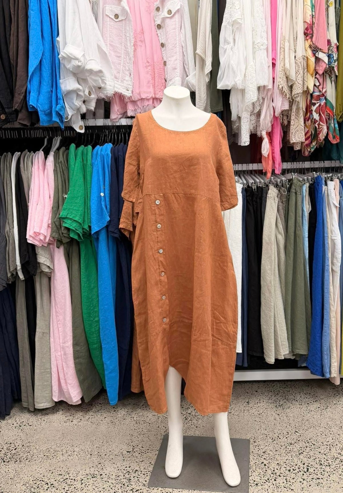 Tyra Linen Dress